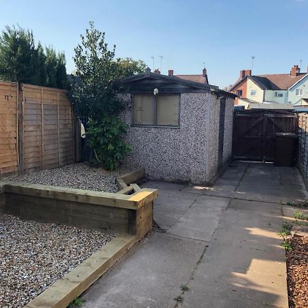 Cannock House ~ 4 Bedrooms All With Ensuite. Rugeley Zewnętrze zdjęcie