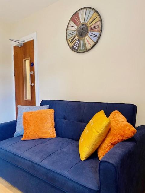 Cannock House ~ 4 Bedrooms All With Ensuite. Rugeley Zewnętrze zdjęcie
